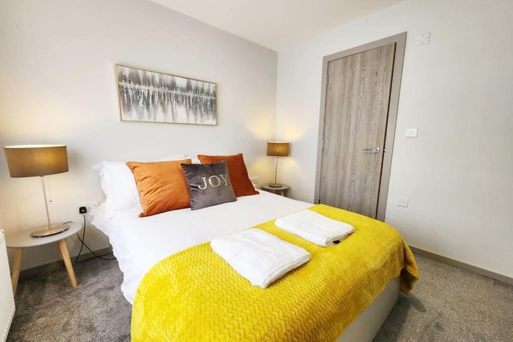 Horizon House, Modern 2-Bedroom Flat 2, Parking, Netflix, 牛津 外观 照片